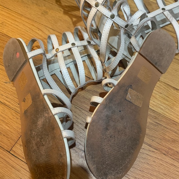 Gladiator sandals - Picture 2 of 3